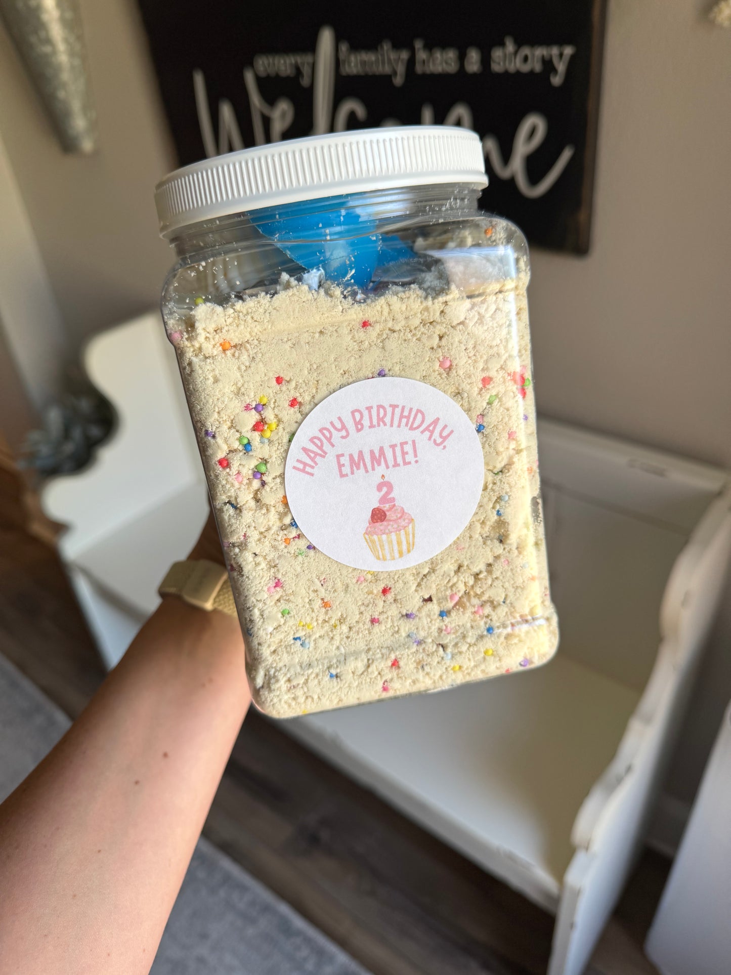 Birthday Cupcake Pour & Play